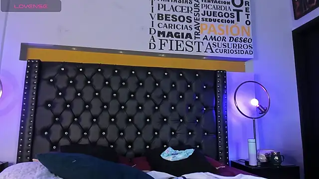 MADISSONLOVE  online show from 11/28/25, 03:39