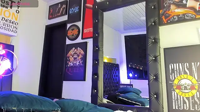 MADISSONLOVE  online show from 05/14/26, 03:36