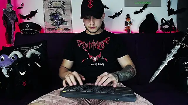 blckwolf 6 online show from 10/20/25, 07:36