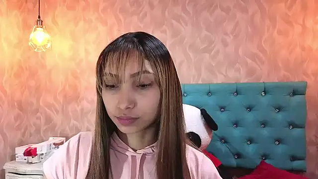 MadelineDoll online show from 11/12/25, 01:48