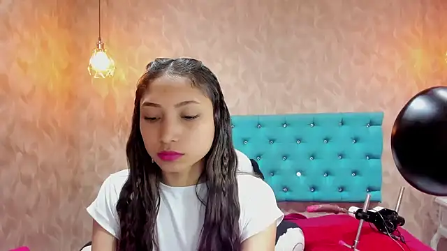 MadelineDoll online show from 03/08/26, 05:11