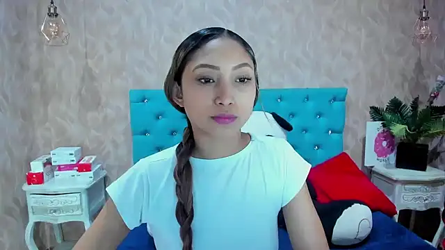 MadelineDoll online show from 10/29/25, 03:11