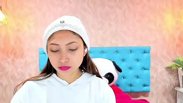 MadelineDoll online show from 04/07/26, 02:08