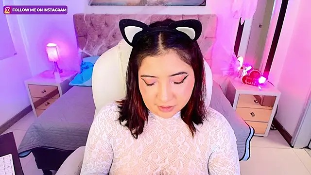 Emma monserrat online show from 10/24/25, 07:13