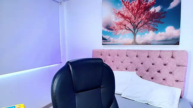 Emma monserrat online show from 03/06/26, 08:26