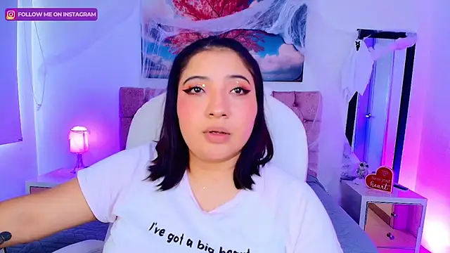 Emma monserrat online show from 10/21/25, 07:13