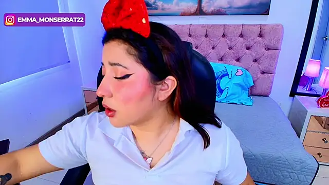 Emma monserrat online show from 11/20/25, 06:19