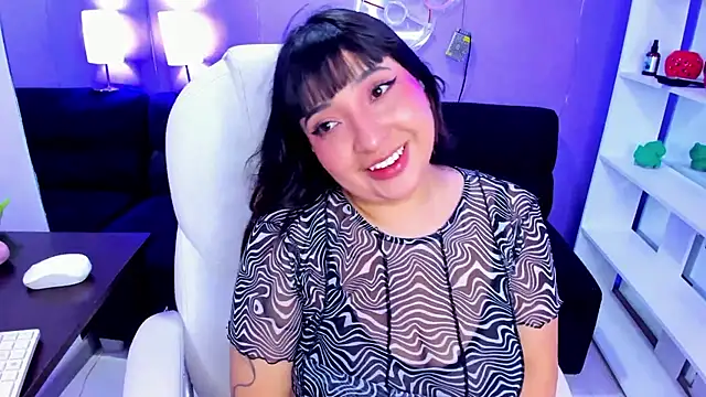 Emma monserrat online show from 05/02/26, 11:26