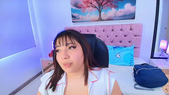 Emma monserrat online show from 12/22/25, 07:58