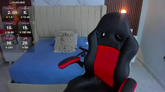 CAMILAGRAY online show from 10/20/25, 01:00