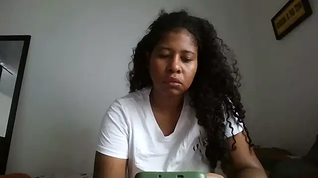 Ivon-09 online show from 02/17/26, 12:35