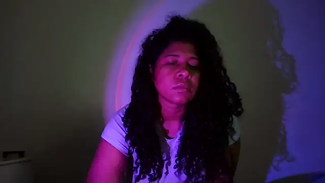 Ivon-09 online show from 11/02/25, 11:37