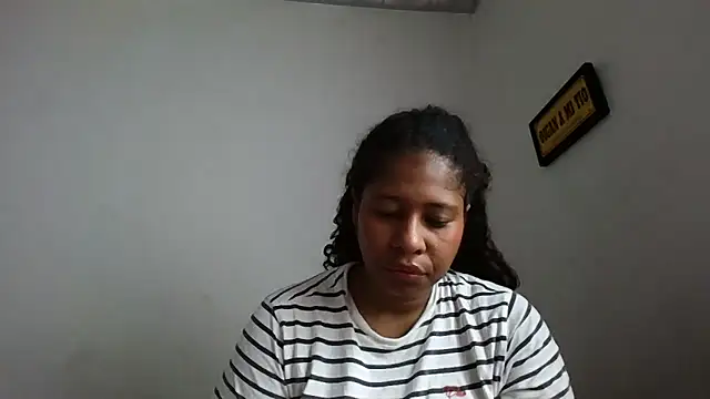 Ivon-09 online show from 02/15/26, 12:48