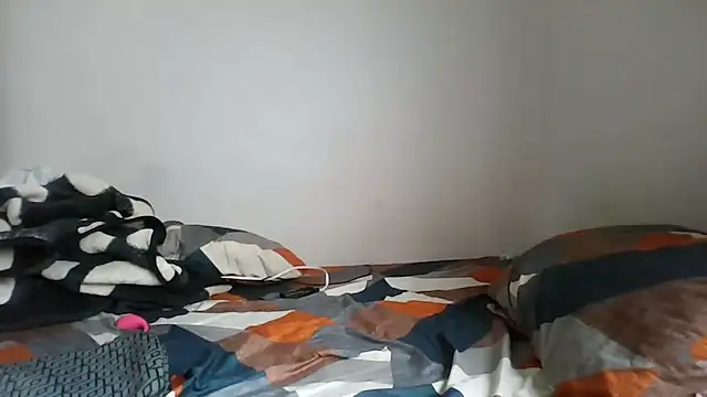 Ivon-09 online show from 02/08/26, 12:47