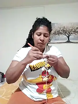 Snapshot of Ivon-09 chatting on 06/18/26, 12:42 Ivon-09 online show from 06/18/26, 12:42