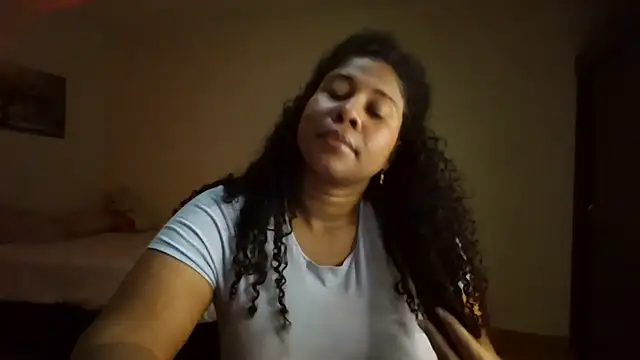 Snapshot of Ivon-09 chatting on 07/01/26, 06:52 Ivon-09 online show from 07/01/26, 06:52