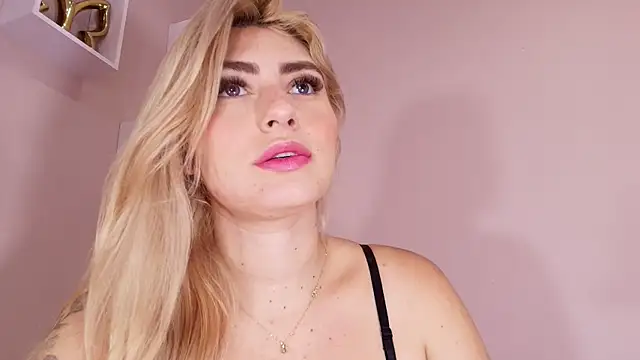 veronica sinner  online show from 02/23/26, 04:07