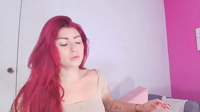 veronica sinner  online show from 10/03/25, 11:56