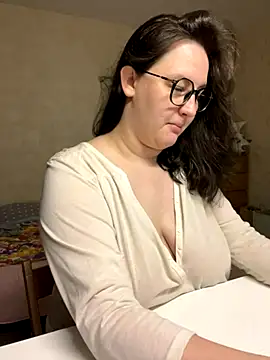 hungry1bunny online show from 10/09/25, 10:10