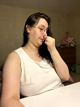 hungry1bunny online show from 11/03/25, 04:10