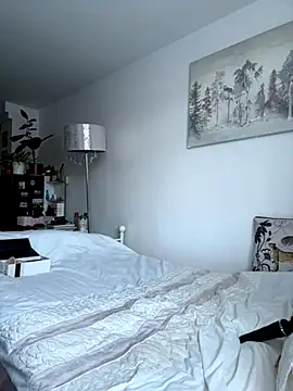 Dagmar92 online show from 11/30/25, 08:59