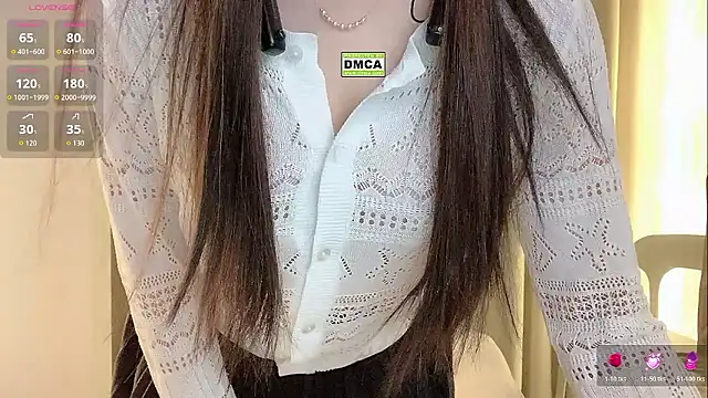 zhuzhu-520- online show from 11/28/25, 03:23