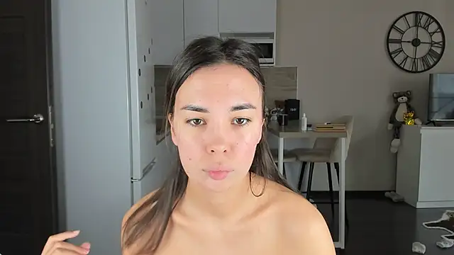 nilliluv online show from 04/04/26, 12:01