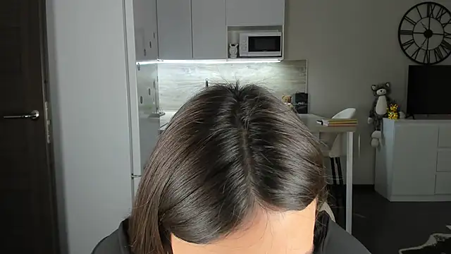 Snapshot of nilliluv chatting on 11/23/25, 10:25 nilliluv online show from 11/23/25, 10:25