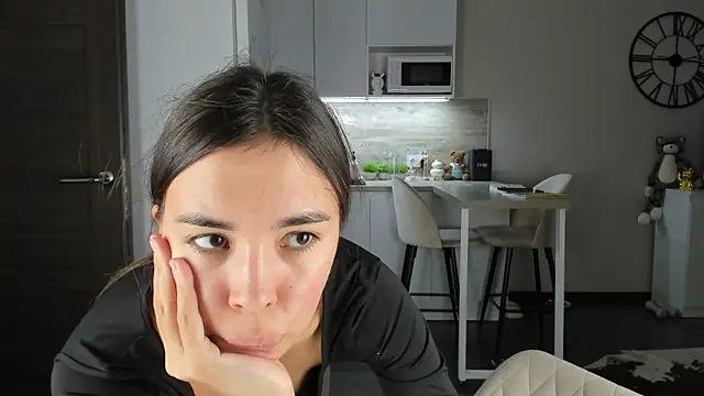 nilliluv online show from 03/18/26, 11:48