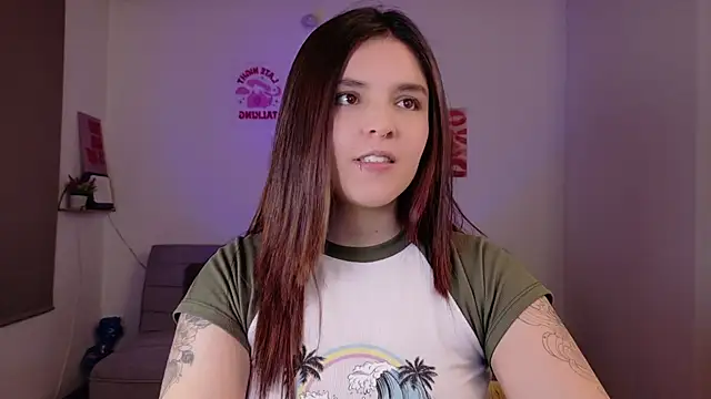 Mariangeel online show from 10/29/25, 10:52