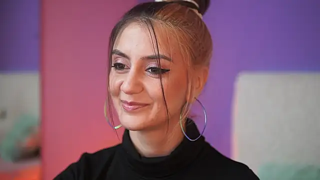 SabrinaHope online show from 11/14/25, 08:12