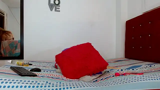 Snapshot of kattysex74 chatting on 03/13/25, 08:11 kattysex74 online show from 03/13/25, 08:11