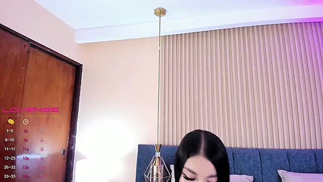 Snapshot of kathecute__ chatting on 03/07/25, 01:53 kathecute online show from 03/07/25, 01:53