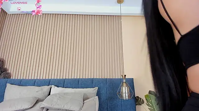 Snapshot of kathecute__ chatting on 02/25/26, 01:39 kathecute online show from 02/25/26, 01:39