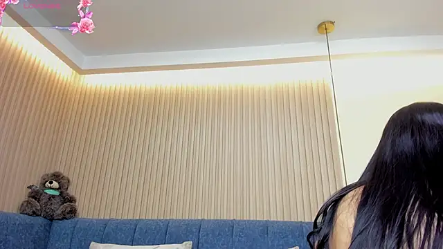 kathecute   online show from 04/08/26, 01:40