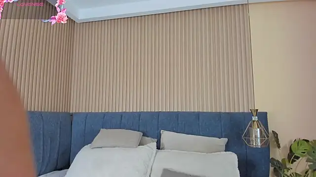 Snapshot of kathecute__ chatting on 11/07/25, 01:54 kathecute online show from 11/07/25, 01:54