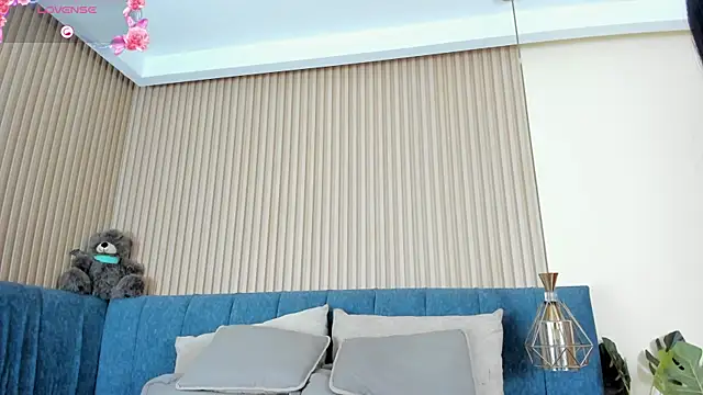 kathecute   online show from 04/09/26, 01:40