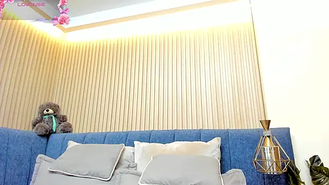 kathecute   online show from 06/02/26, 01:38