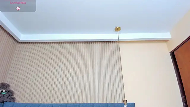 kathecute   online show from 03/25/26, 01:39