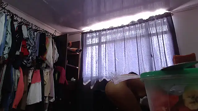 DanaiOluyi online show from 11/29/25, 05:57