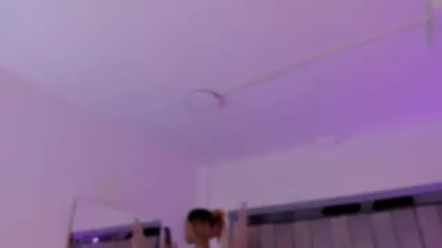 ChaynnaCooper online show from 10/17/25, 04:05