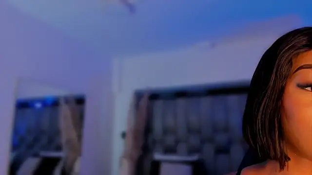 ChaynnaCooper online show from 11/21/25, 03:16