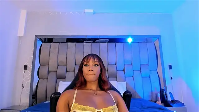 ChaynnaCooper online show from 03/01/25, 06:11