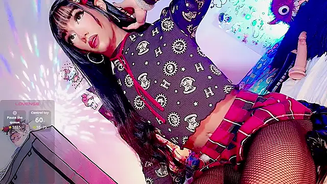 HELEM  S7 online show from 11/18/25, 08:39