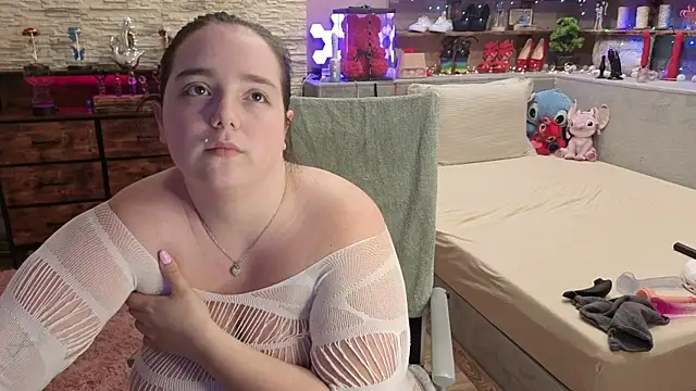 Kimberly-Caprice online show from 04/03/26, 06:25