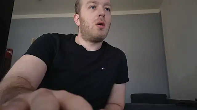 Henner33 online show from 03/16/25, 01:06