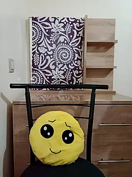 Snapshot of Arabic-Rose chatting on 10/28/25, 11:09 Arabic-Rose online show from 10/28/25, 11:09