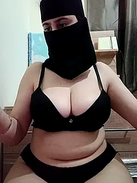 Snapshot of Arabic-Rose chatting on 02/20/25, 12:47 Arabic-Rose online show from 02/20/25, 12:47