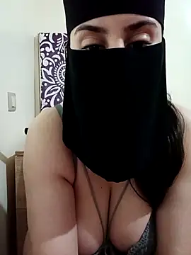 Snapshot of Arabic-Rose chatting on 02/16/26, 12:59 Arabic-Rose online show from 02/16/26, 12:59