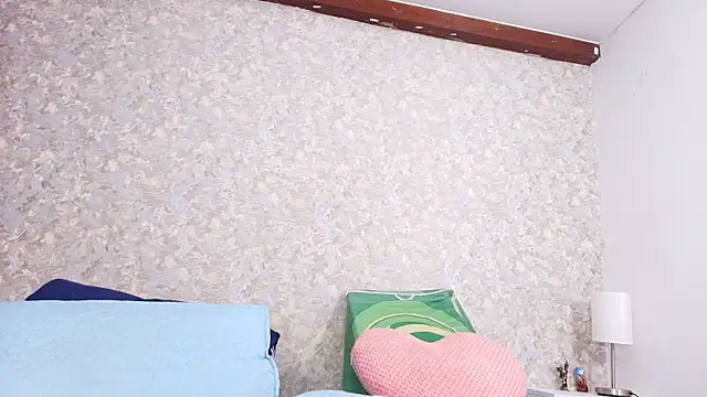 nicol f online show from 11/13/25, 03:21